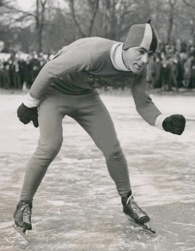 Pressefoto av den canadiske skøyteløperen Frank Stack, tatt i forkant av OL i Garmisch-Partenkirchen i 1936.
