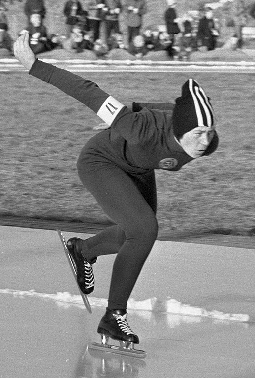 Bilde av den sovjetiske skøyteløperen Nina Statkevitsj